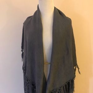 Sweater shawl